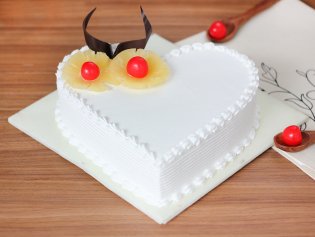 Heart Shaped Pineapple Cake